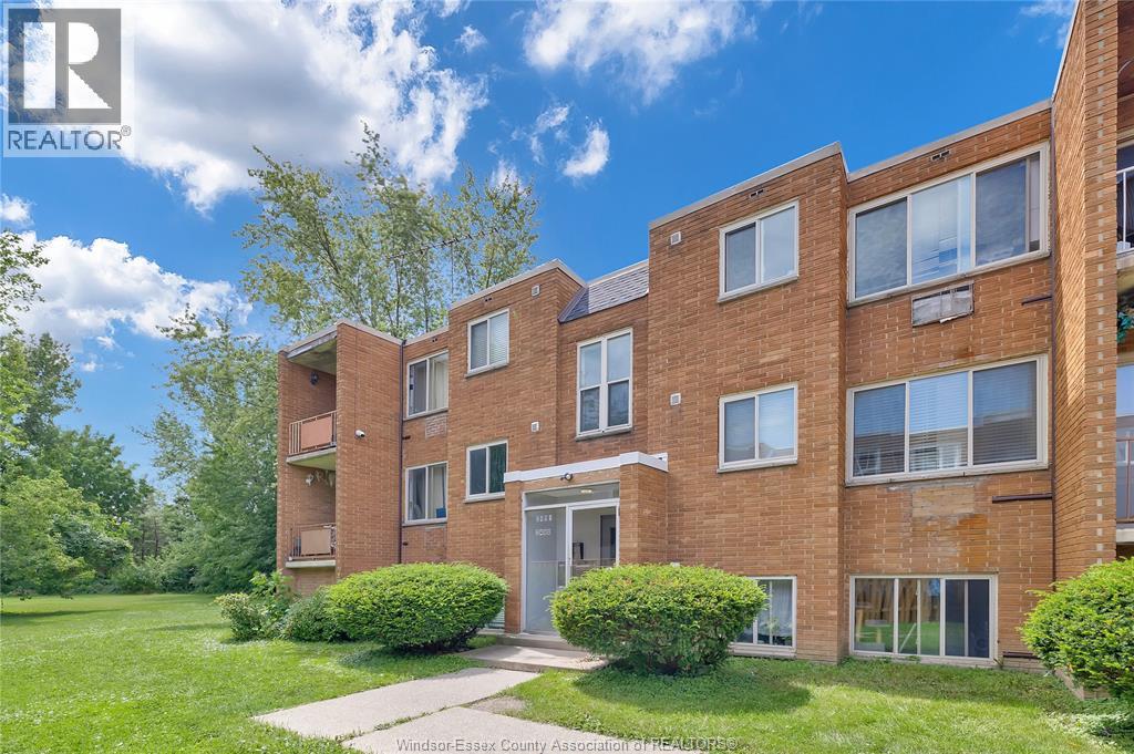 2490 RIVARD AVENUE Unit# 7, Windsor, Ontario