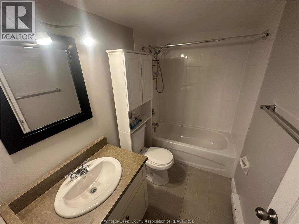 2490 Rivard Avenue Unit# 7, Windsor, Ontario  N8T 2H2 - Photo 8 - 26004275