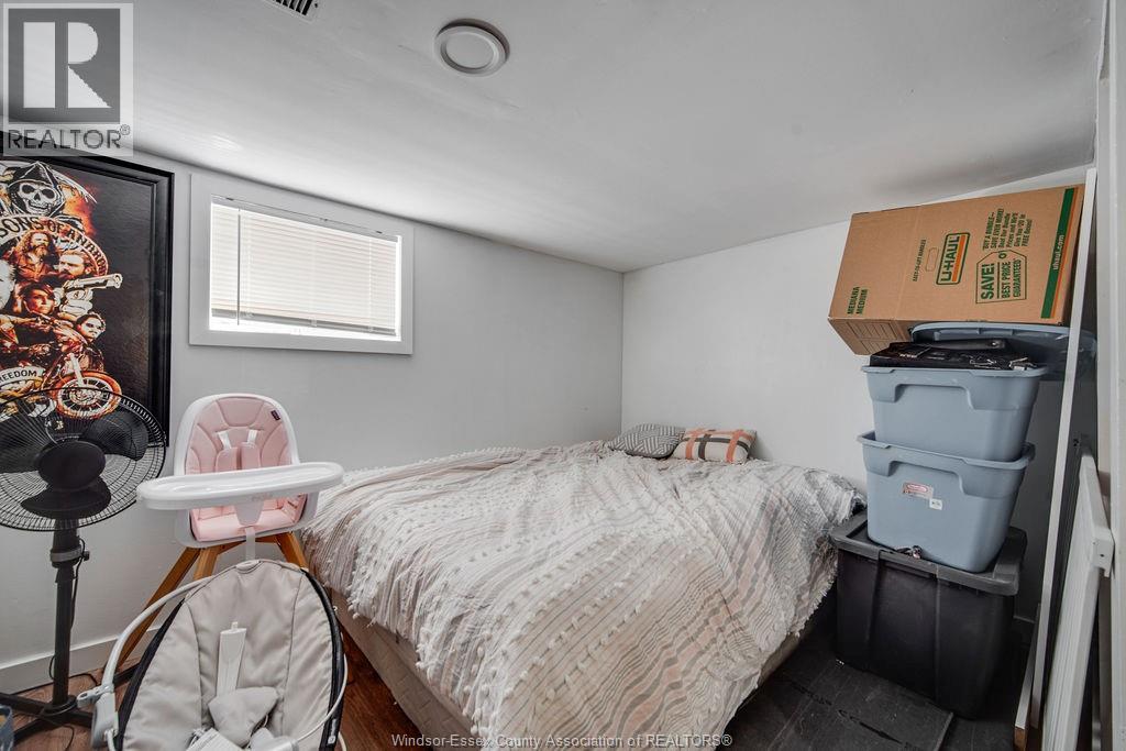 1154 Gladstone, Windsor, Ontario  N9A 2S1 - Photo 13 - 26004330