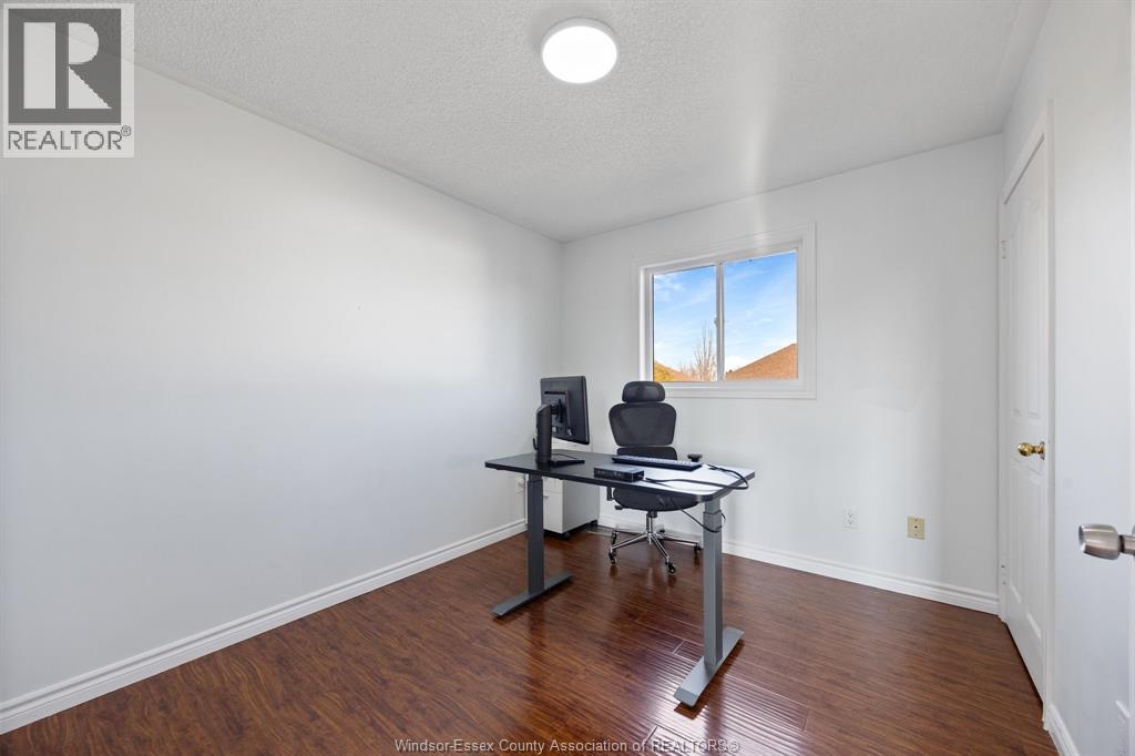 182 Eveleigh, Windsor, Ontario  N9E 4M3 - Photo 16 - 26004322