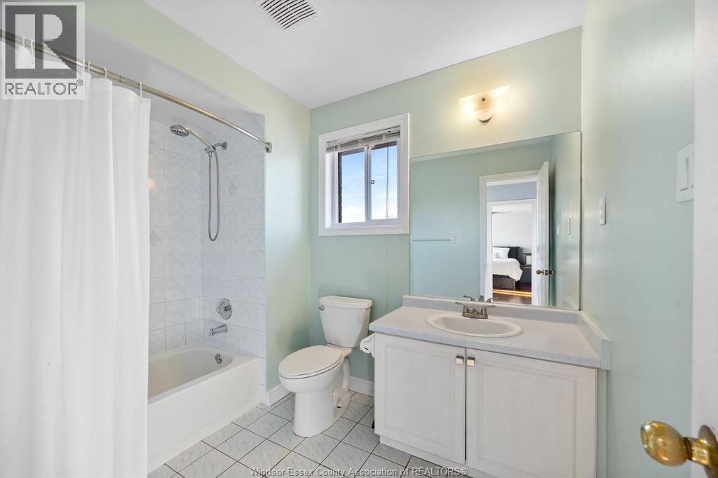 182 Eveleigh, Windsor, Ontario  N9E 4M3 - Photo 24 - 26004322