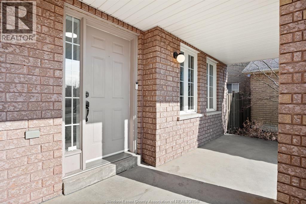 182 Eveleigh, Windsor, Ontario  N9E 4M3 - Photo 3 - 26004322