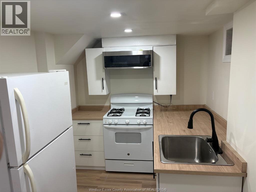 1275 Chappell, Windsor, Ontario  N9C 3C8 - Photo 16 - 26004320