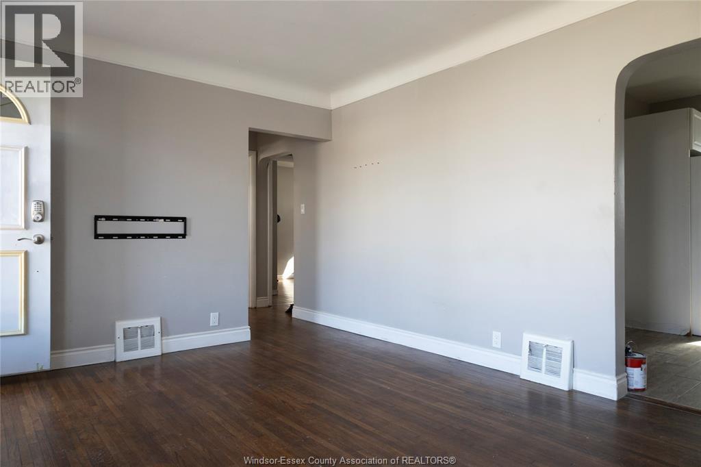 1275 Chappell, Windsor, Ontario  N9C 3C8 - Photo 5 - 26004320