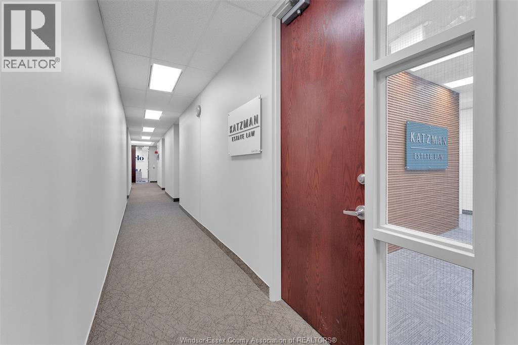 2510 Ouellette Unit# 204 B, Windsor, Ontario  N8X 1L4 - Photo 14 - 26004329