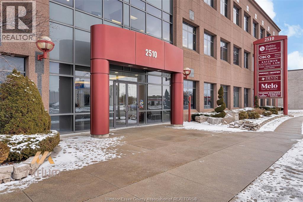2510 Ouellette Unit# 204 B, Windsor, Ontario  N8X 1L4 - Photo 2 - 26004329