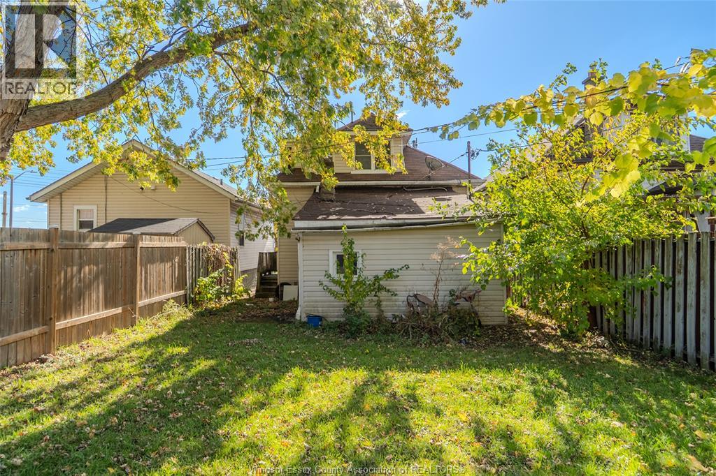 948 Tecumseh Boulevard West, Windsor, Ontario  N8X 1H6 - Photo 12 - 26004420