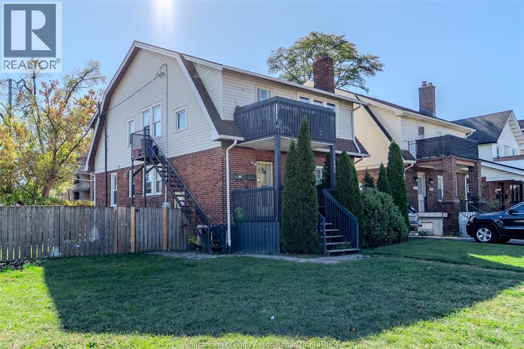 195-97 Hanna Street East, Windsor, Ontario  N8X 2N3 - Photo 2 - 26004412