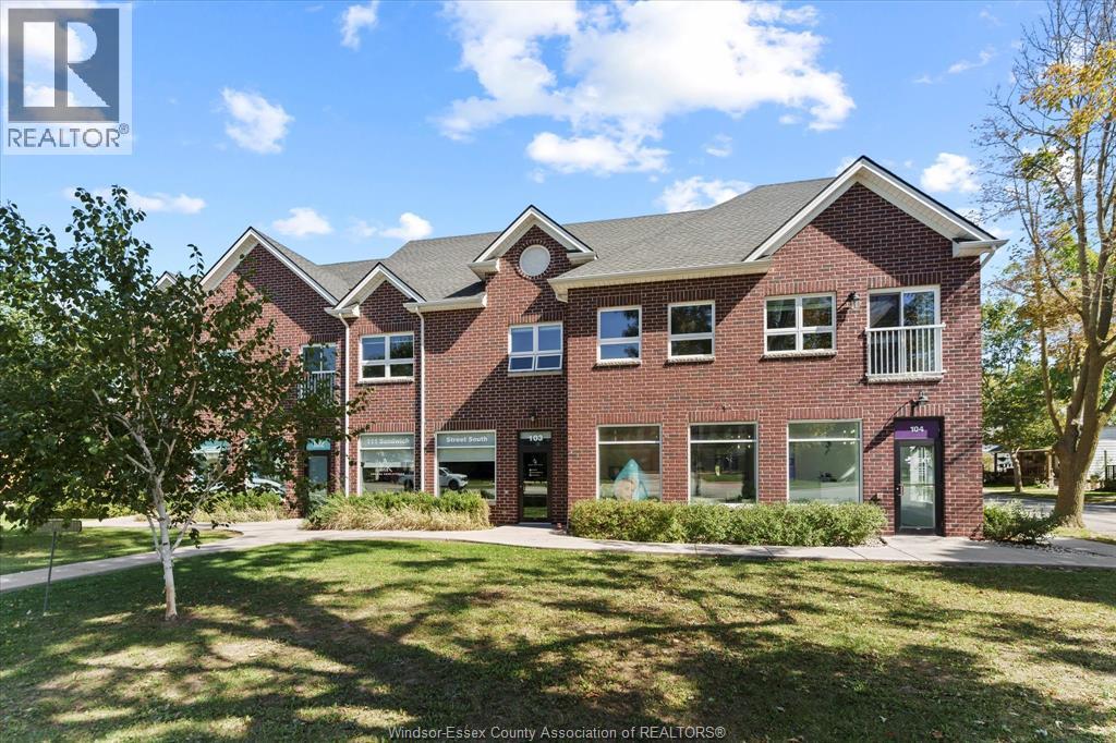 111 SANDWICH STREET South Unit# 201, Amherstburg, Ontario