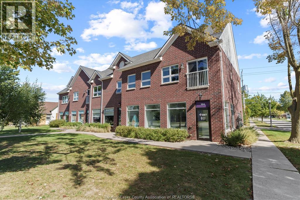 111 Sandwich Street South Unit# 201, Amherstburg, Ontario  N9V 1Z5 - Photo 3 - 26004445