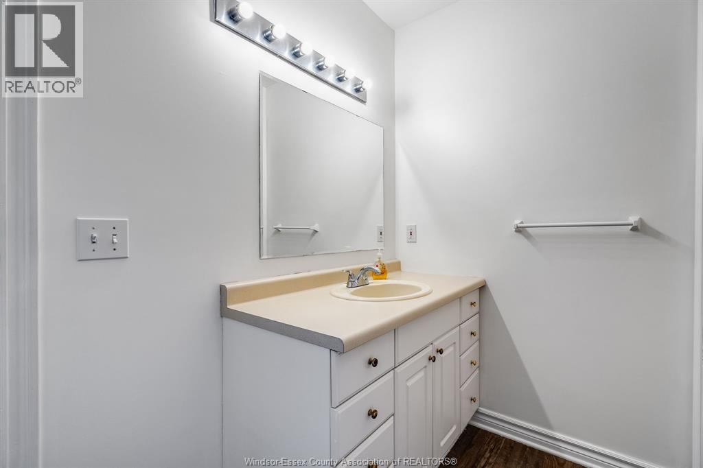 44 Robson Road Unit# 316, Leamington, Ontario  N8H 2N9 - Photo 18 - 26004455