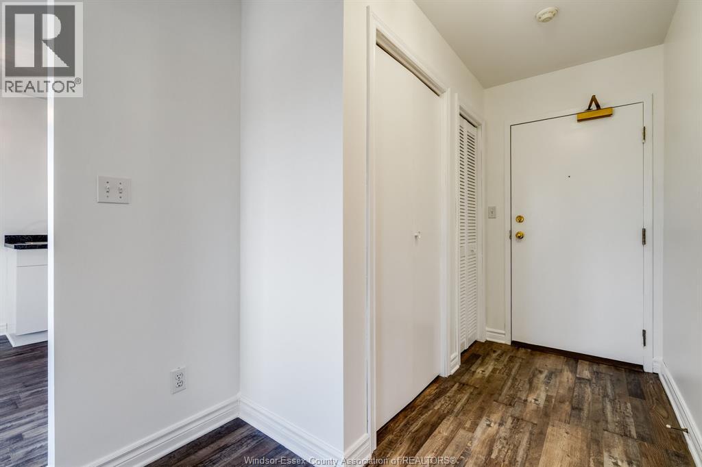44 Robson Road Unit# 316, Leamington, Ontario  N8H 2N9 - Photo 4 - 26004455
