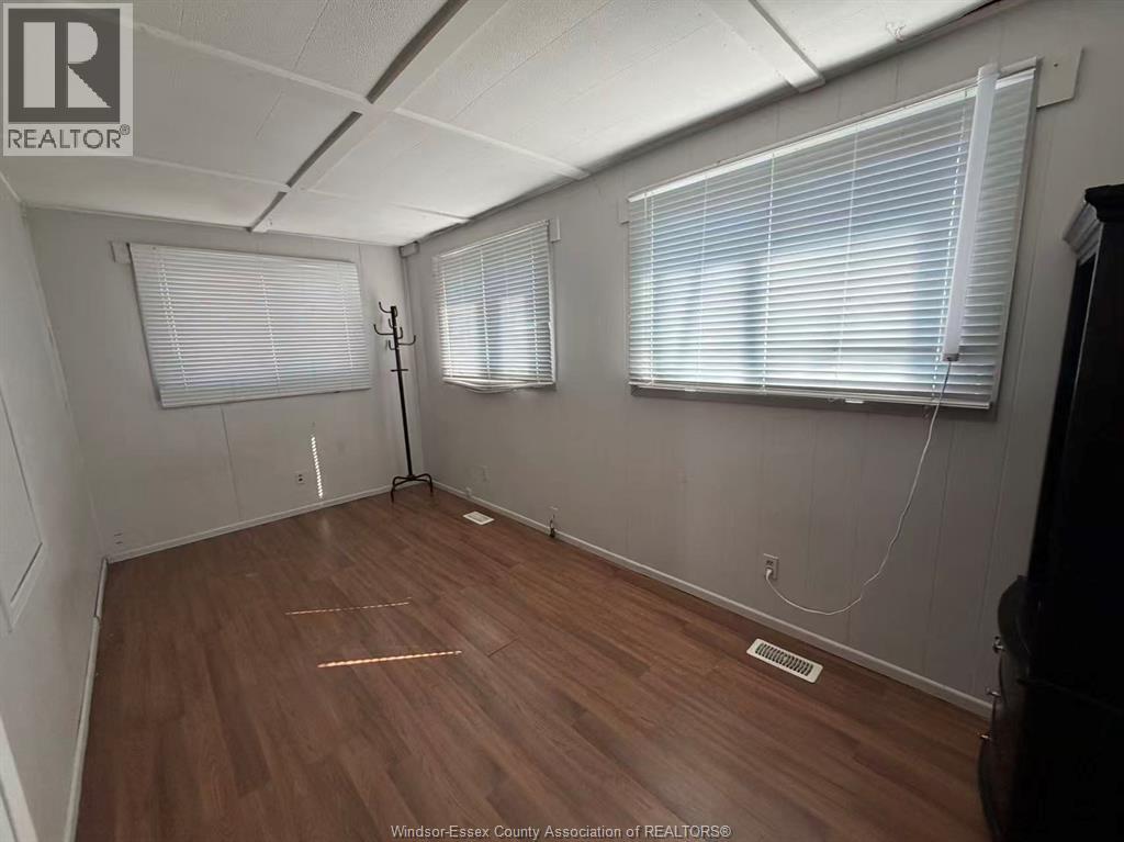1757 Rooney Street, Windsor, Ontario  N9B 1L3 - Photo 4 - 26004446
