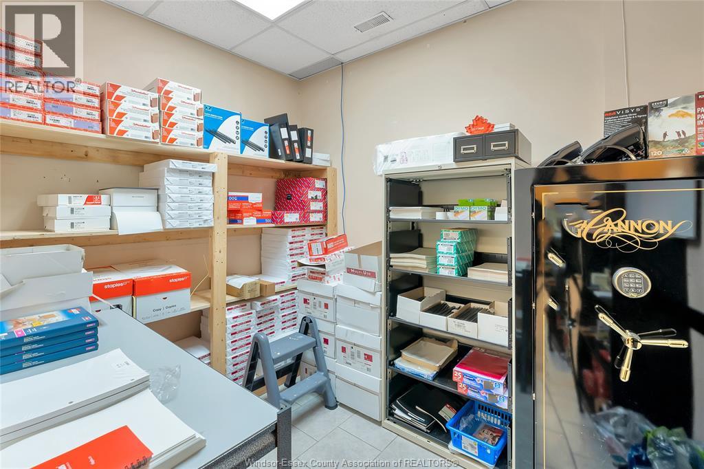 635 Erie Street East, Windsor, Ontario  N9A 3Y1 - Photo 30 - 26004475