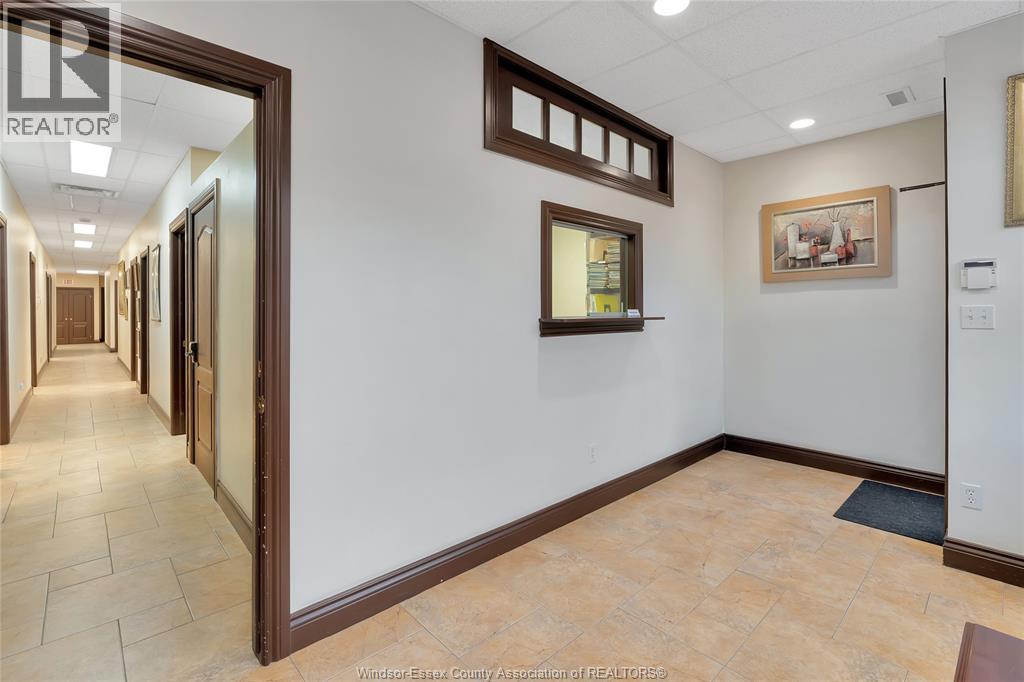 635 Erie Street East, Windsor, Ontario  N9A 3Y1 - Photo 9 - 26004475