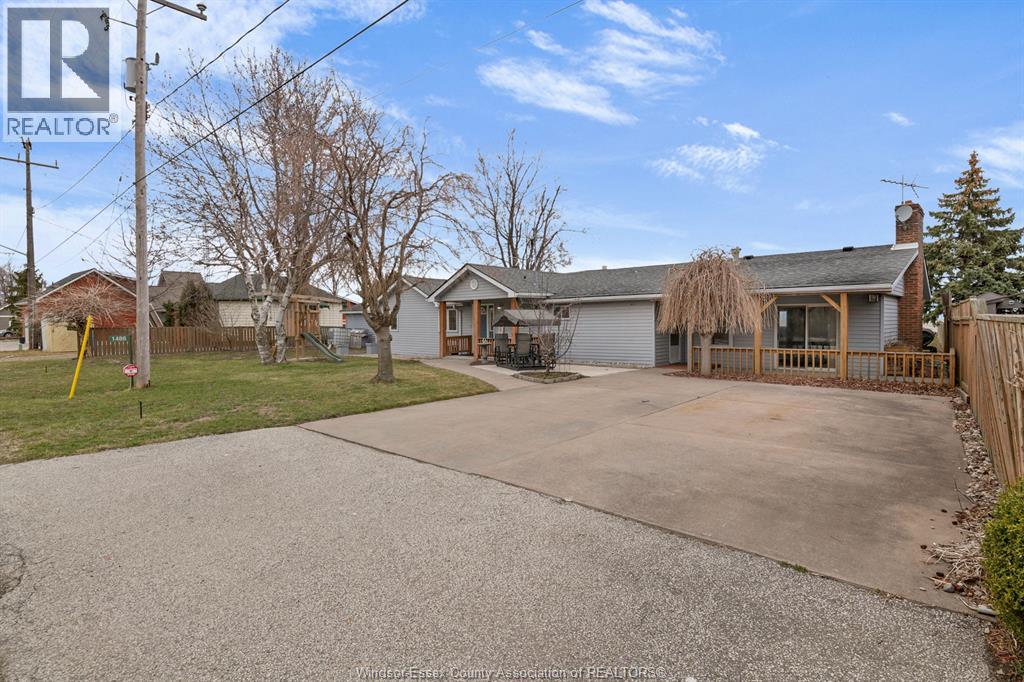 1486 Caille Ave., Lakeshore, Ontario  N0R 1A0 - Photo 4 - 26004470