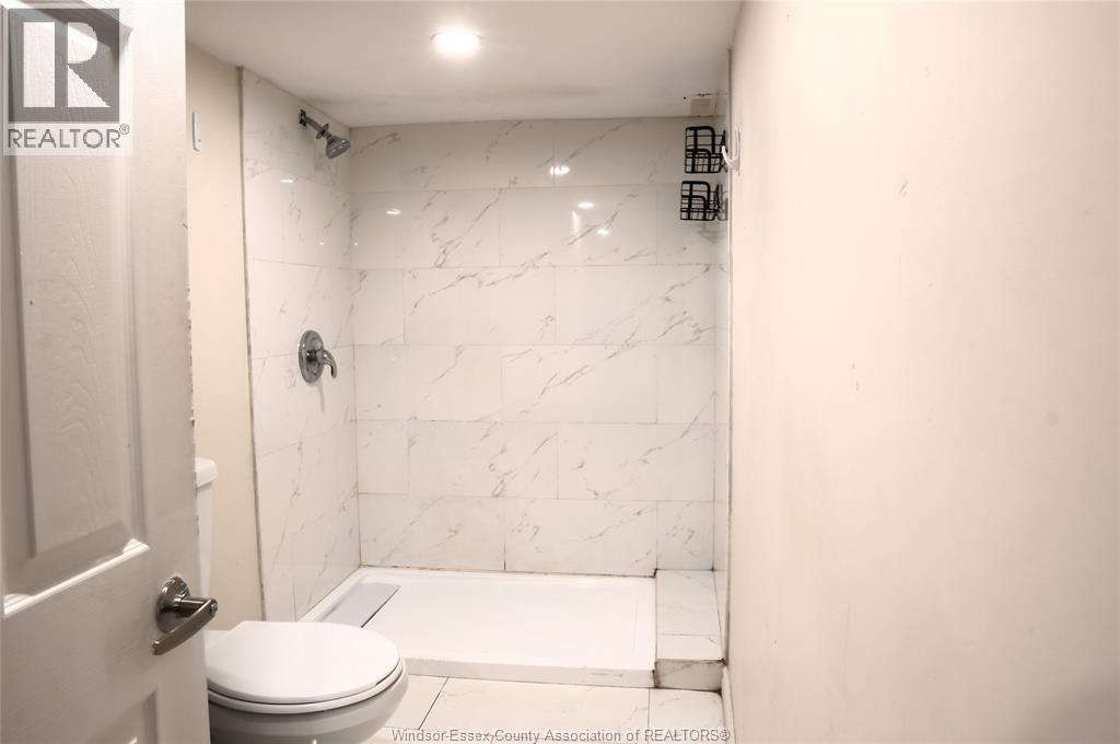 1025 Curry Avenue, Windsor, Ontario  N9B 2A6 - Photo 21 - 26004424