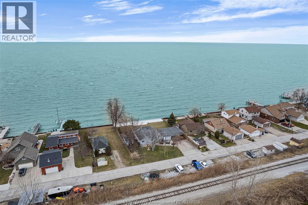1486 Caille Ave., Lakeshore, Ontario  N0R 1A0 - Photo 4 - 26004477