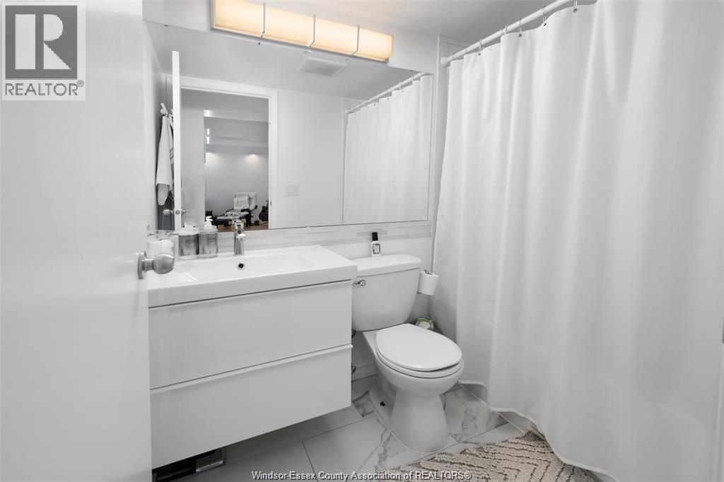 150 Park Unit# 1807, Windsor, Ontario  N9A 7A2 - Photo 12 - 26004476