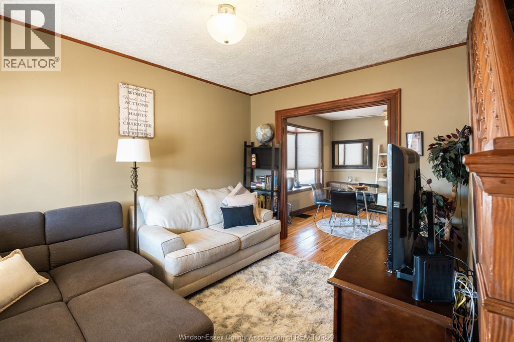 2136 Lincoln Road, Windsor, Ontario  N8W 2R1 - Photo 4 - 26004012