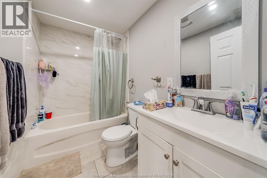 658 Tournier, Windsor, Ontario  N9C 3H2 - Photo 18 - 26004577