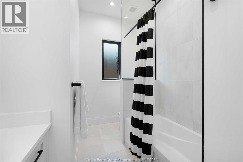 572 Lily Mac Boulevard, Windsor, Ontario  N6E 3N7 - Photo 33 - 26004564