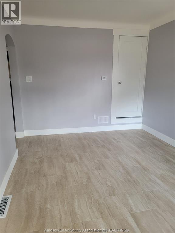 1524 Lincoln Unit# Lower, Windsor, Ontario  N8Y 2J4 - Photo 4 - 26004631