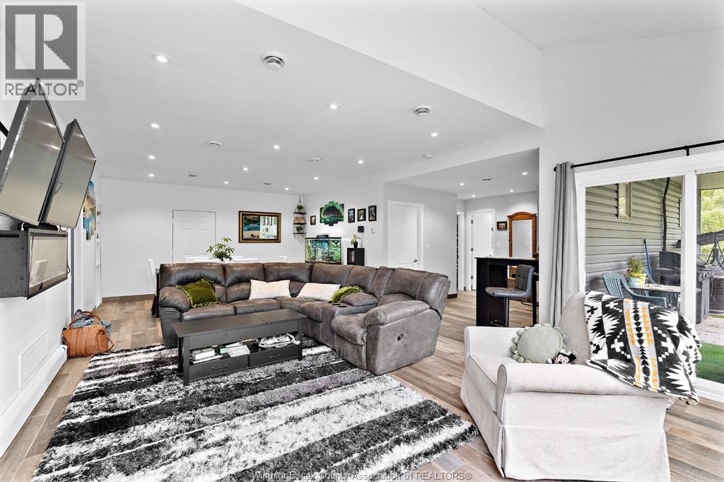 2005-2006 South Middle Road, Lakeshore, Ontario  N0R 1V0 - Photo 12 - 26004647