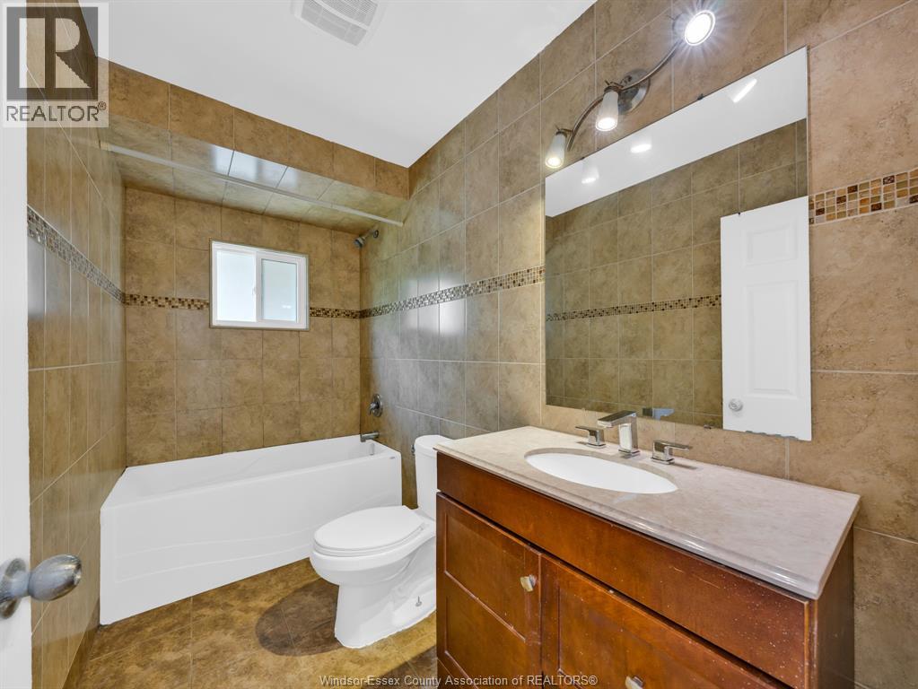 973 Pelissier Street, Windsor, Ontario  N9A 4L6 - Photo 15 - 26004643