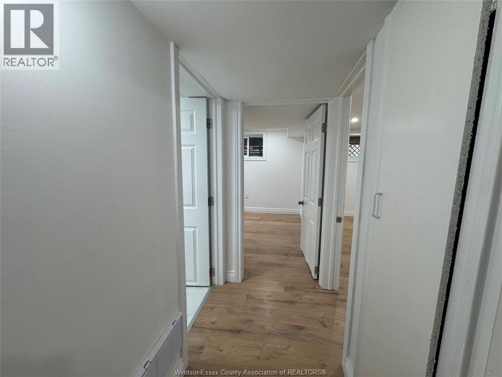 1060 Langlois, Windsor, Ontario  N9A 2H5 - Photo 9 - 26004511
