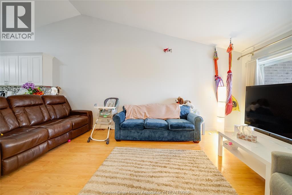 1559 Chateau Avenue Unit# Upper, Windsor, Ontario  N8P 1M3 - Photo 7 - 26004441
