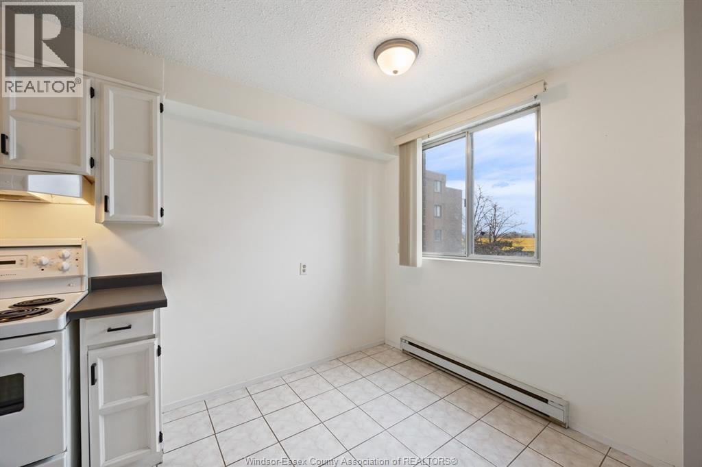 3936 Wyandotte Street East Unit# 312, Windsor, Ontario  N8Y 4V1 - Photo 9 - 26004655