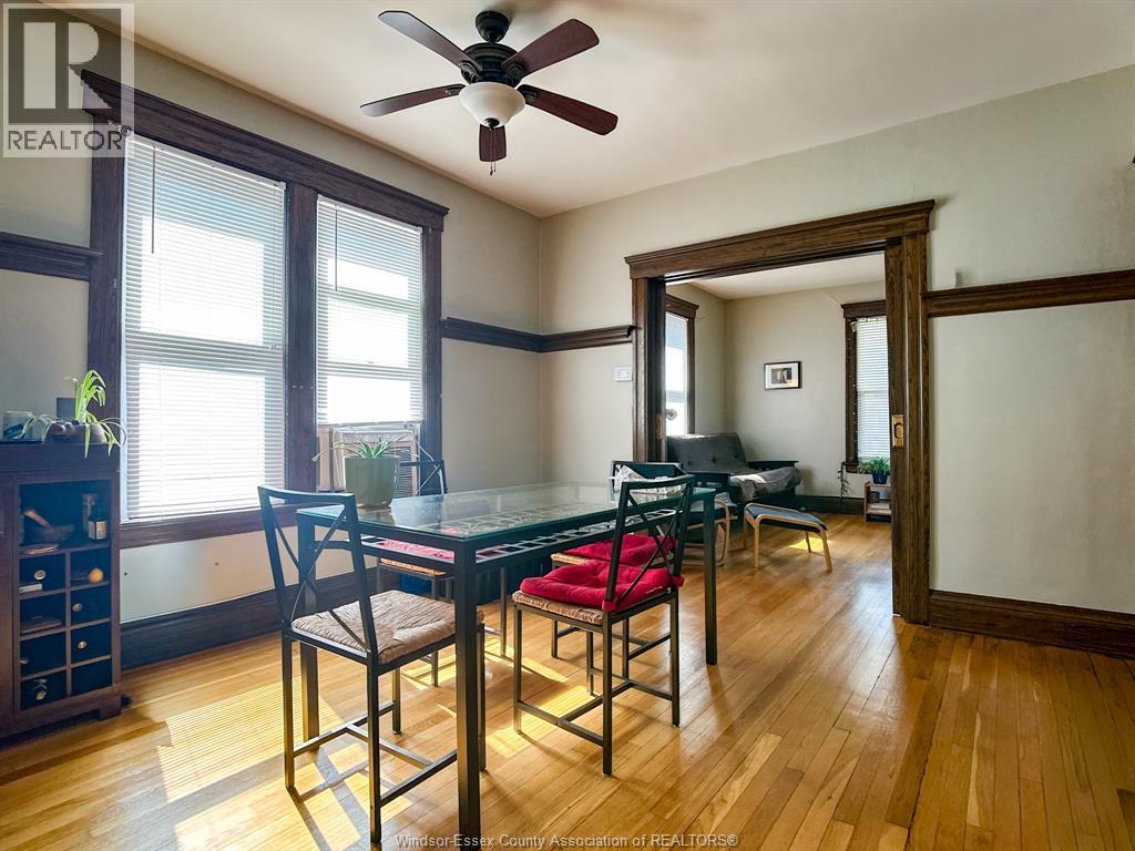 328 Gladstone Ave, Windsor, Ontario  N9A 2P7 - Photo 5 - 26004649
