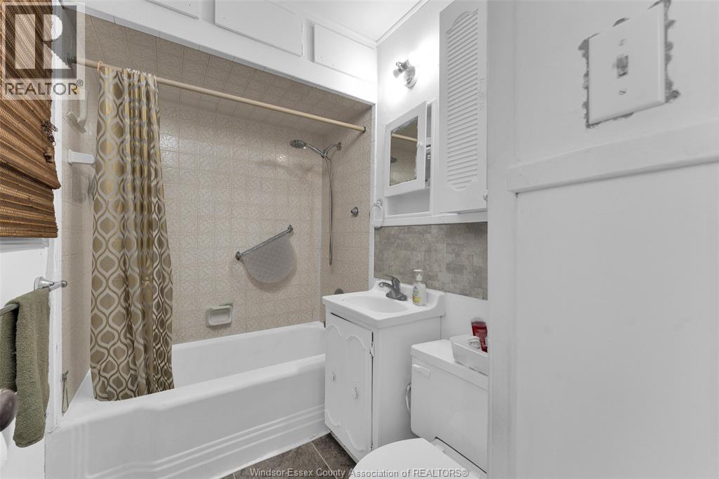 1402 Arthur Road, Windsor, Ontario  N8Y 3Y7 - Photo 16 - 26004670