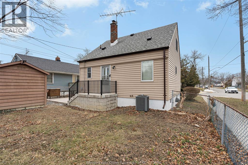 1402 Arthur Road, Windsor, Ontario  N8Y 3Y7 - Photo 24 - 26004670