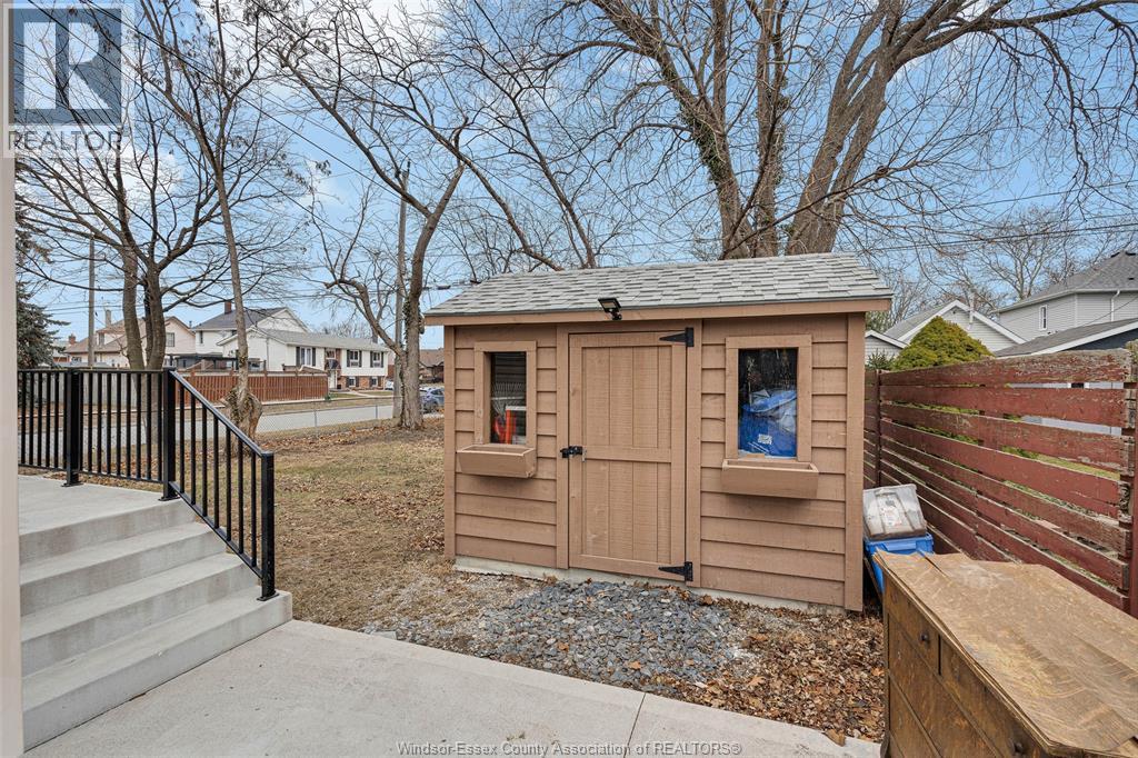 1402 Arthur Road, Windsor, Ontario  N8Y 3Y7 - Photo 25 - 26004670