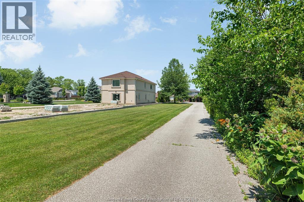 11830 Riverside Drive East, Windsor, Ontario  N8P 1A6 - Photo 2 - 26004715