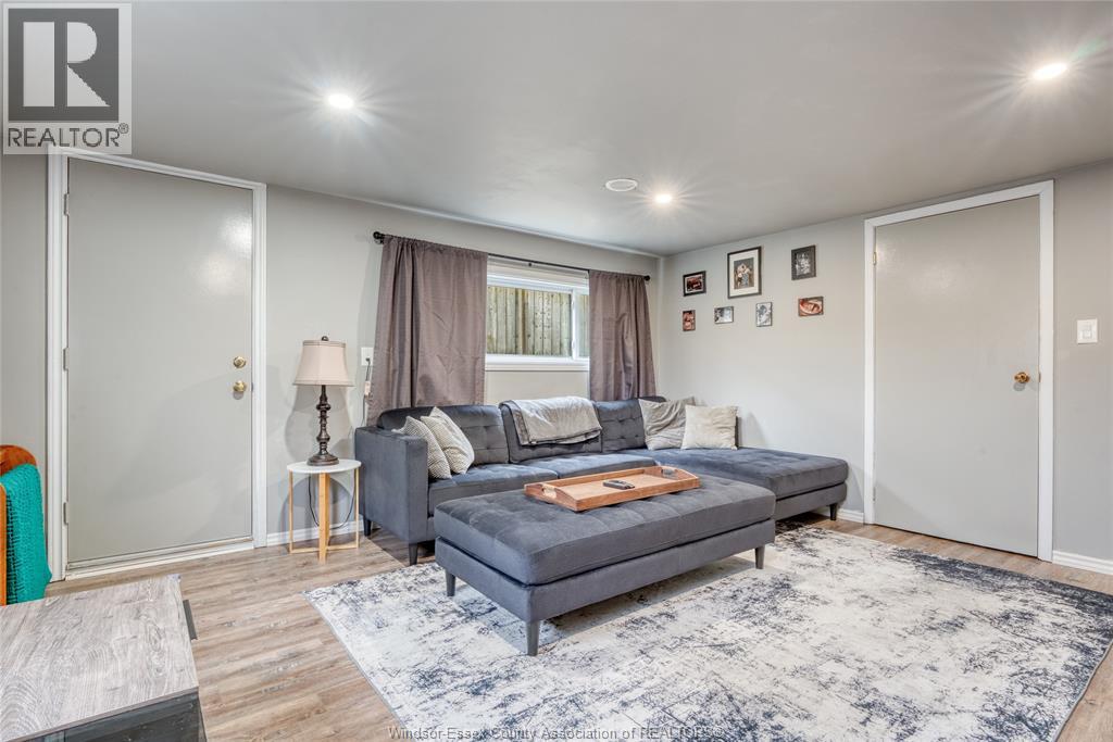 32 Melrose Avenue, Leamington, Ontario  N8H 2J2 - Photo 31 - 26004746