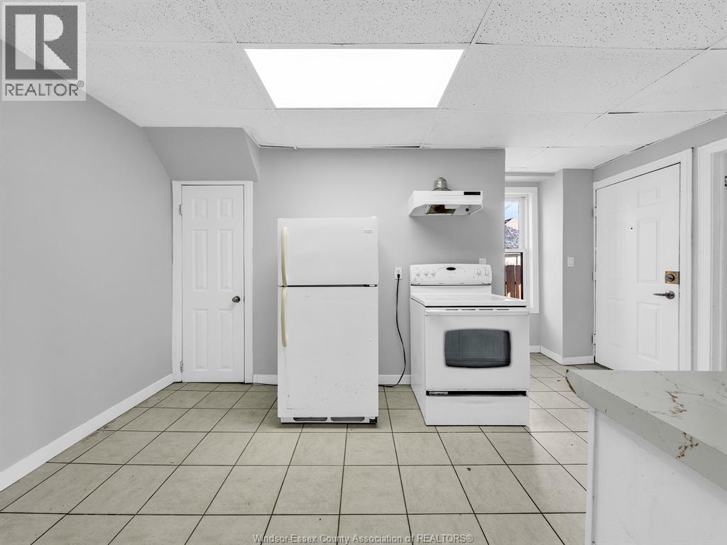 1153 University, Windsor, Ontario  N9A 3A5 - Photo 12 - 26004747
