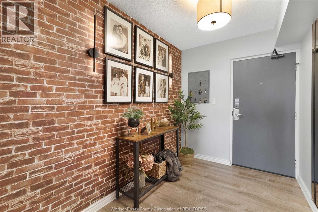 380 Pelissier Street Unit# 708, Windsor, Ontario  N9A 6V7 - Photo 2 - 26004617