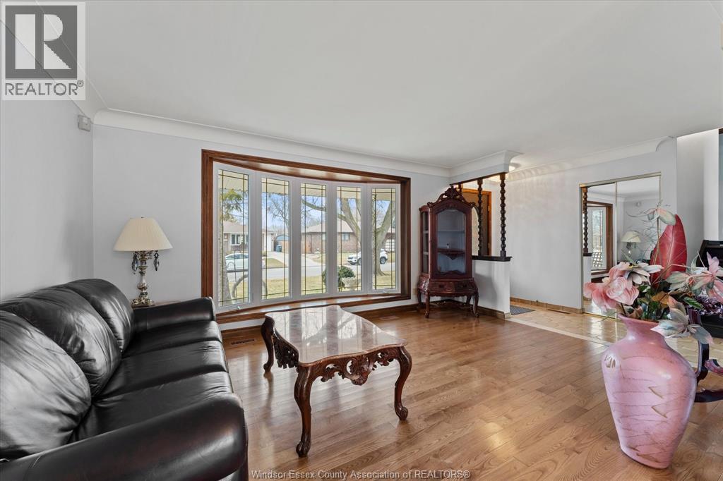 1116 Sumach Crescent, Windsor, Ontario  N8S 2S4 - Photo 6 - 26004764