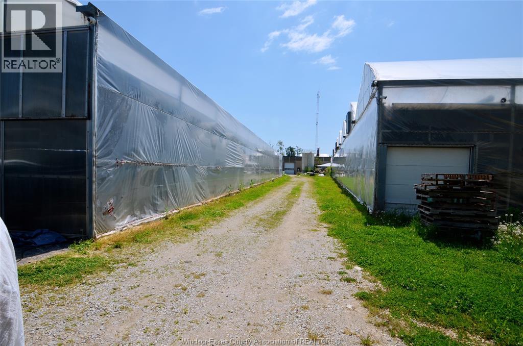 922 Talbot Road E, Wheatley, Ontario  N0P 2P0 - Photo 3 - 26004756