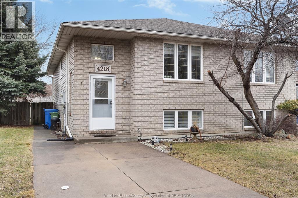 4218 PIONEER, Windsor, Ontario