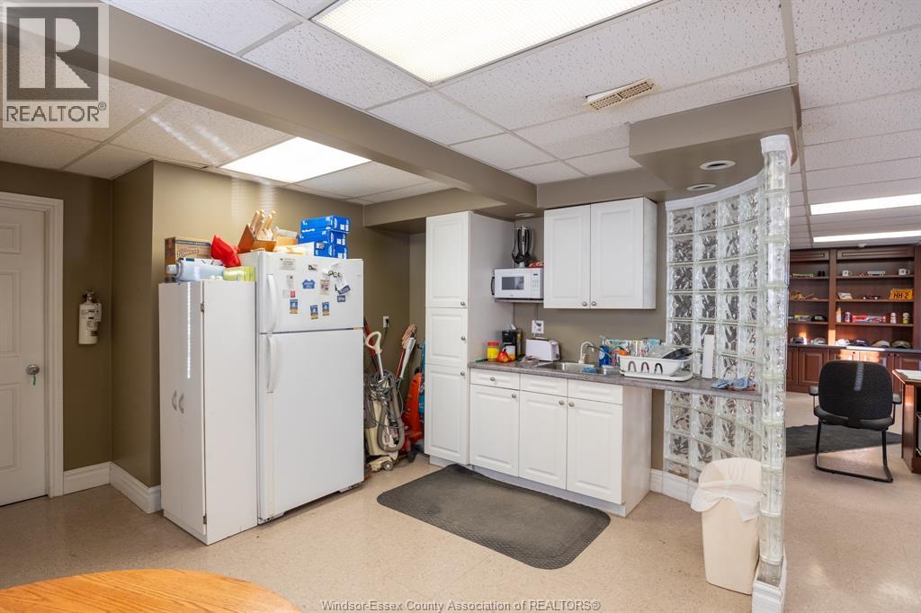 9400 County Rd 42, Lakeshore, Ontario  N0R 1N0 - Photo 11 - 26004845