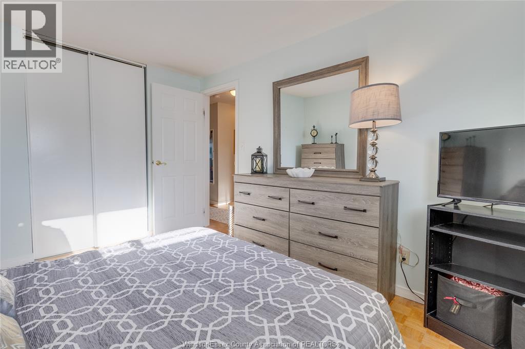 9378 Esplanade Drive Unit# 4, Windsor, Ontario  N8R 2A3 - Photo 31 - 26004909