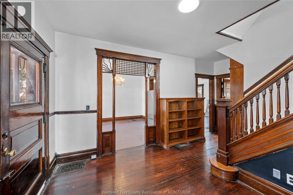 631 Church, Windsor, Ontario  N9A 4T5 - Photo 4 - 26004864