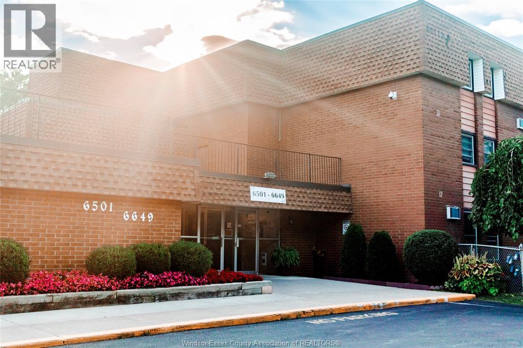 6595 THORNBERRY Unit# 2367, Windsor, Ontario