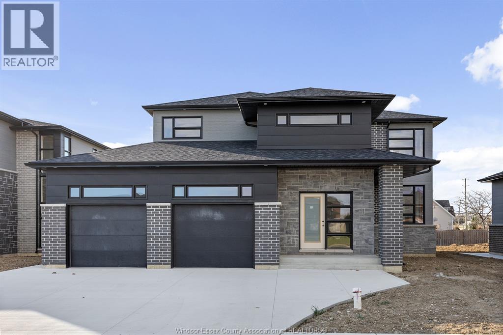 117 HAZEL CRESCENT, Kingsville, Ontario