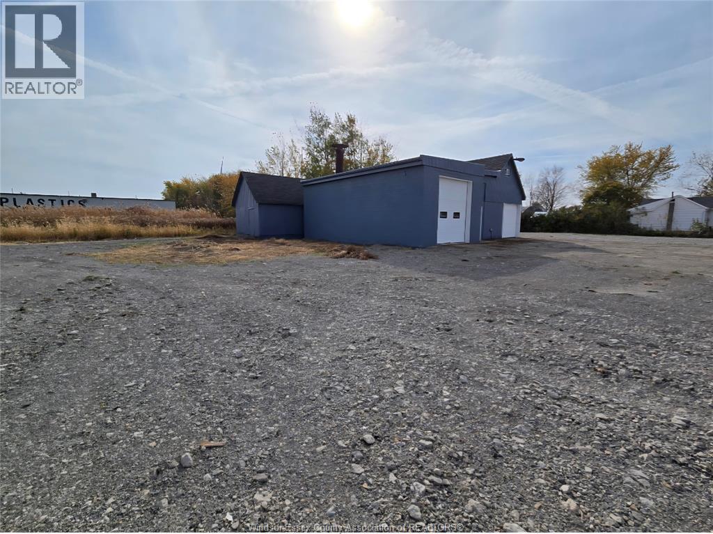 3692 Wheeler Line, Chatham-Kent, Ontario  N0P 2L0 - Photo 3 - 26005069