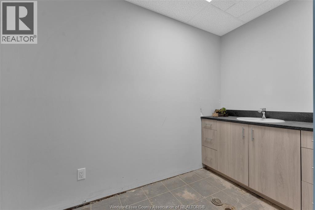 3324 Marentette Avenue Unit# A, Windsor, Ontario  N9G 1Z9 - Photo 9 - 26005153